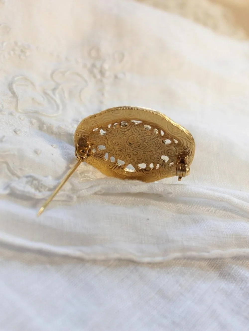Vintage Cream Gold-Tone Filigree Rose Cameo Brooch - 1928 Jewelry Company